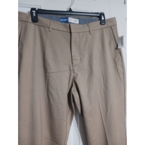 NWT Men's Old Navy Athletic Dress Pants Size 38x34 Khaki - Picture 3 of 9